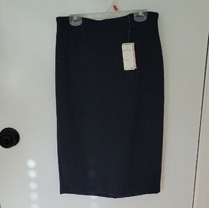 Classic Navy Pencil Skirt - Sleek Workwear